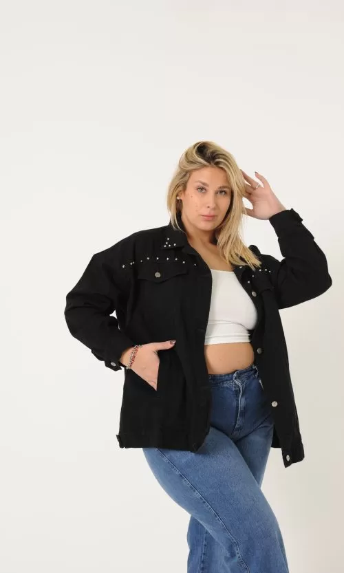 CAMPERA PETIT CON TACHAS rigido