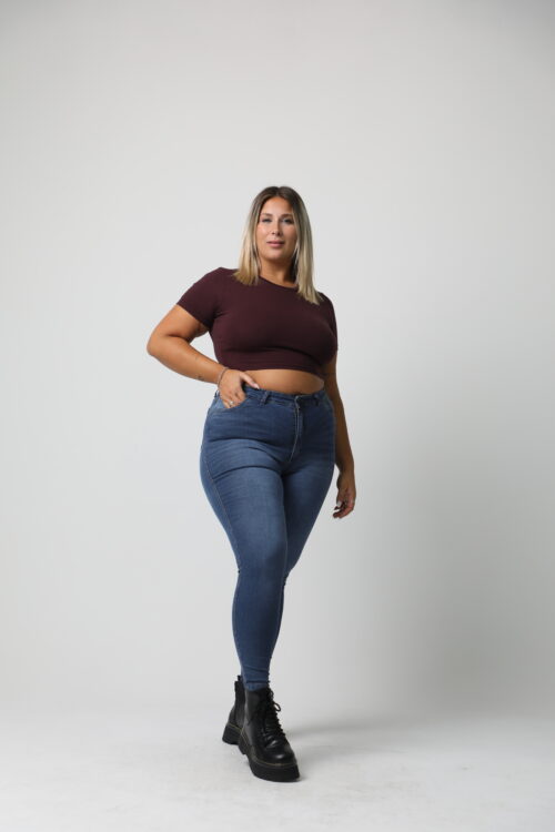 Alternative view of CHUPIN FENI elastizado