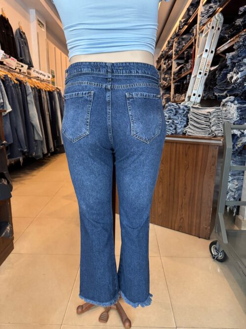 Alternative view of RECTO GIZA CON CINTO DEFLECADO rigido